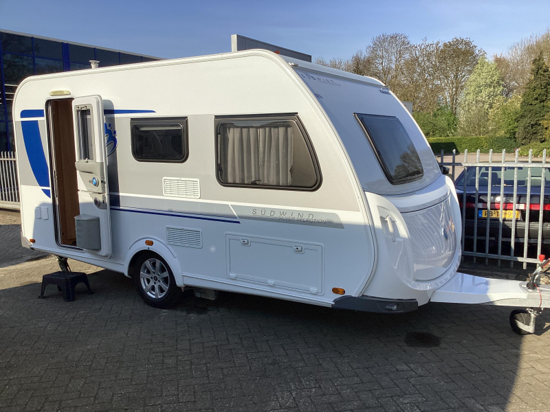 Knaus Sudwind Silver Selection 420 QD Mover/voortent 
