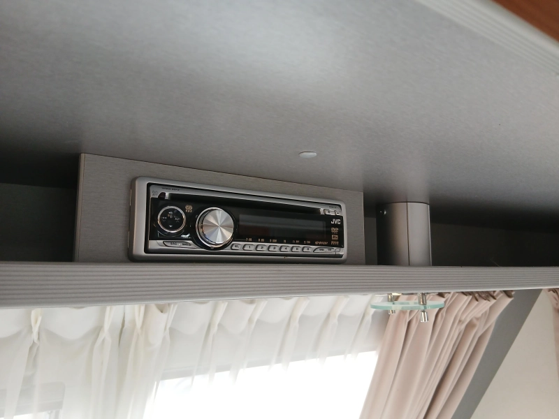 Kip Hy Line 53 TEB  foto: 10