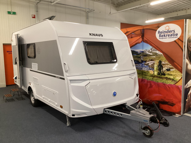 Knaus Sport 420 QD dwarsbed  foto: 18