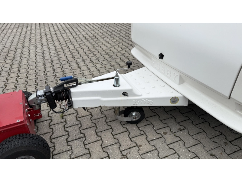 Hobby De Luxe 400 SB treinzit vast bed toilet  foto: 14
