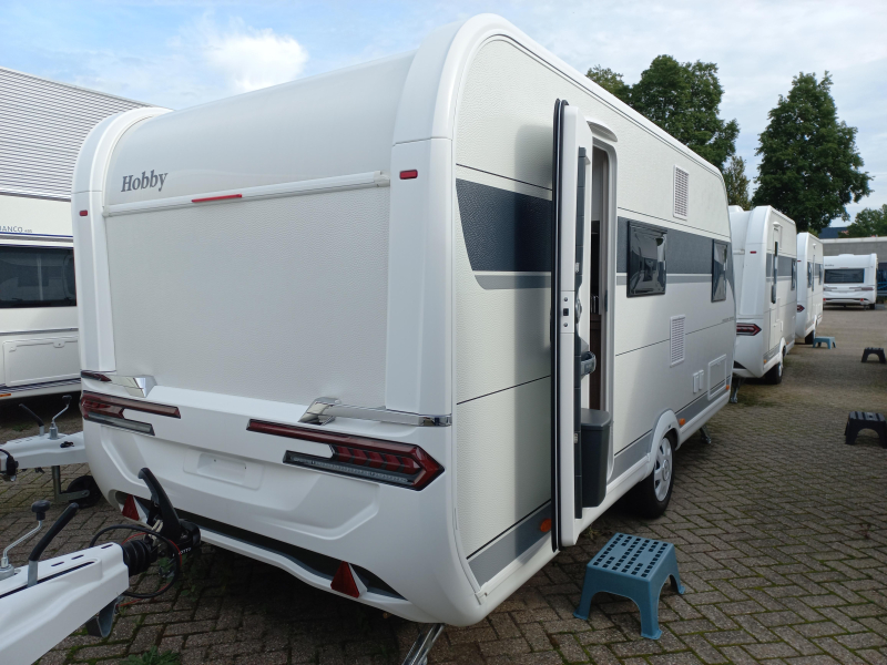 Hobby Excellent Edition 490 KMF 1800kg  foto: 1
