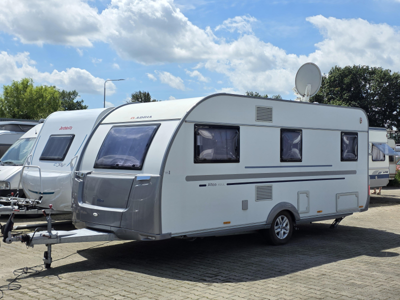 Adria Altea 492 UL Rondzit enkele bedden '18 