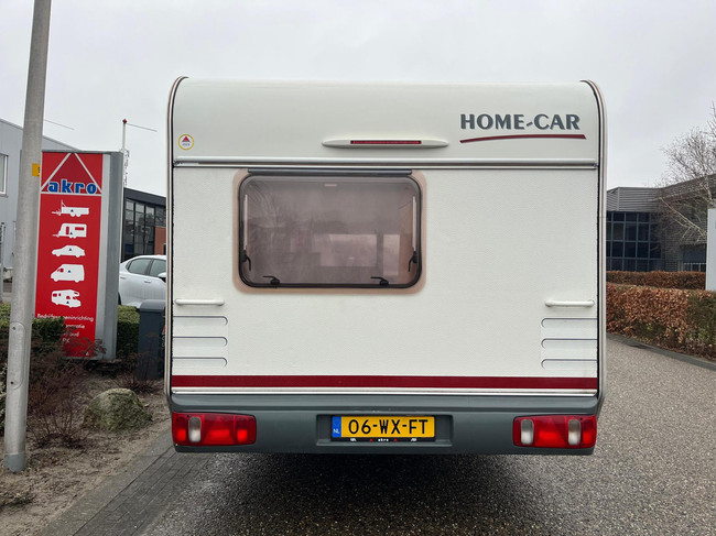 HOME-CAR Racer 45 Spirit | Fransbed | Dinette | Fietsenrek voor | Kachel | Koelkast | Toilet en wasbak foto: 5
