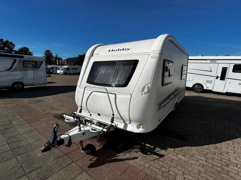 Hobby De Luxe 440 SF incl. Mover, nw matrassen 