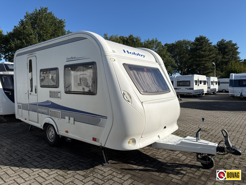 Hobby Excellent 400 SF Mover/Unico voortent  hoofdfoto: 1