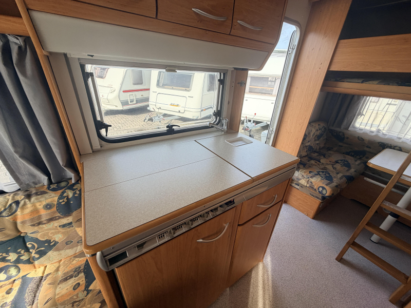 Knaus Blue Line 400 TK Stapelbed,2x Zit & Tent  foto: 8