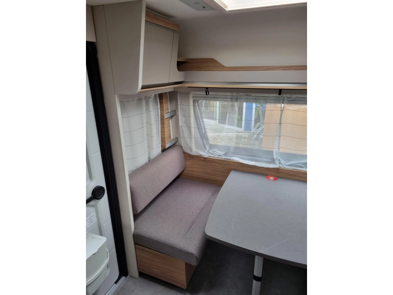 Dethleffs Nomad 460 EL First Edition  foto: 4