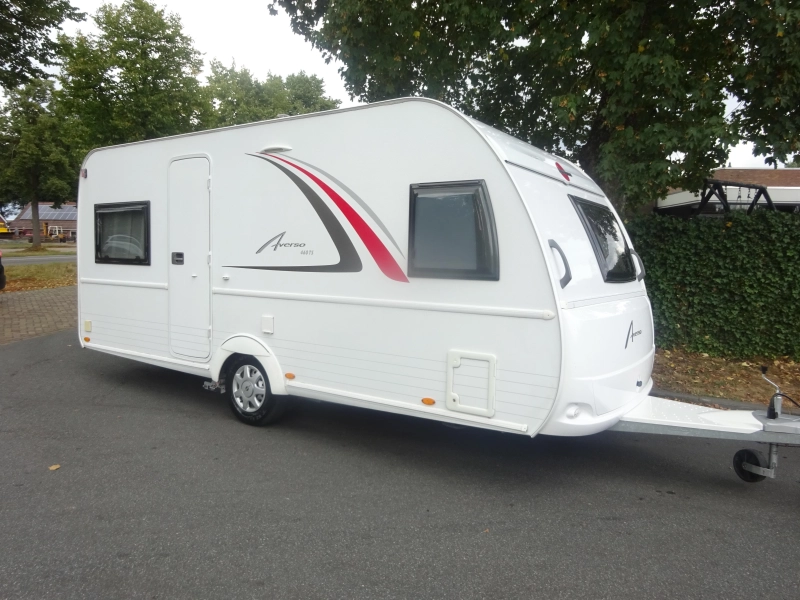 Bürstner Averso 460 TS  foto: 1