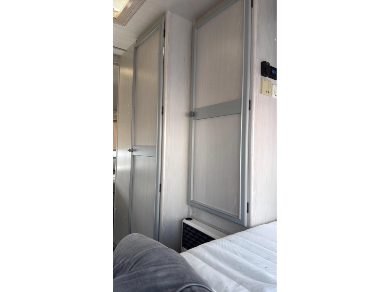 LMC Luxus 390 P zit bed toilet 
