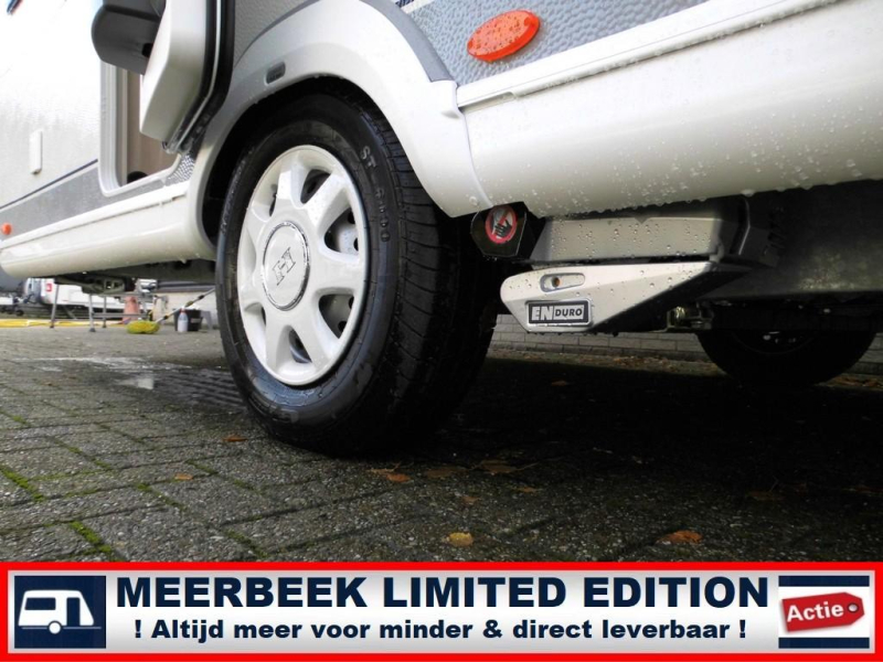 Hobby De Luxe 460 UFE 5164,=KORTING MOVER&THULE 