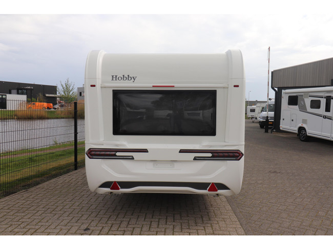 Hobby De Luxe 460 UFE Model 2026 - 241