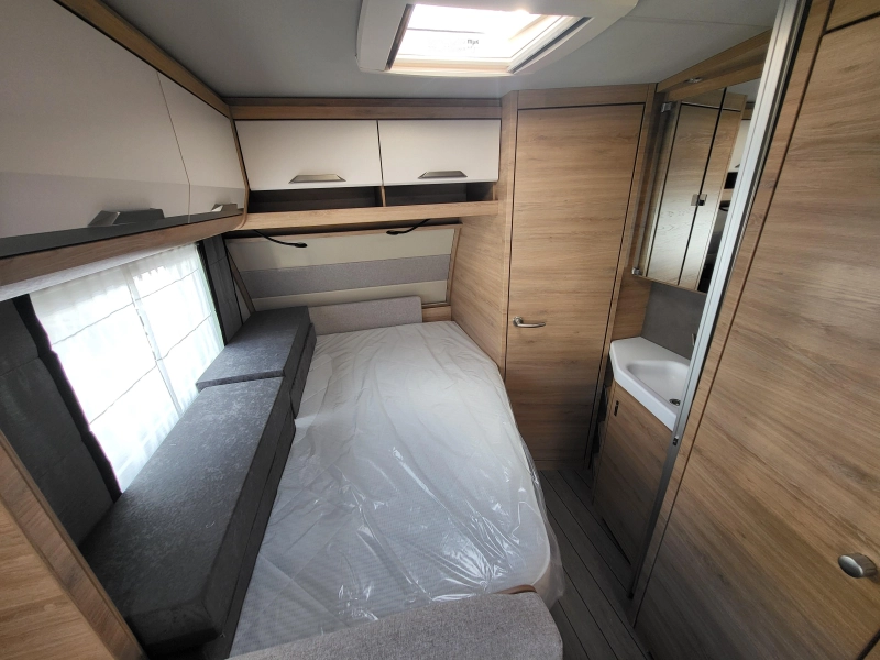 Knaus Sudwind Black Selection 540 FDK super ruim en compleet  foto: 11