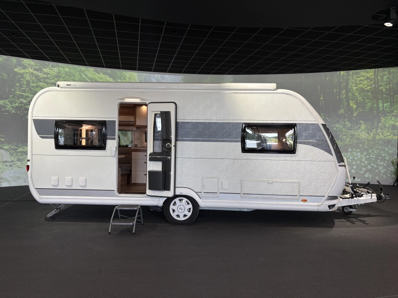 Hobby De Luxe 540 UL mover / luifel / fietsdr  foto: 5