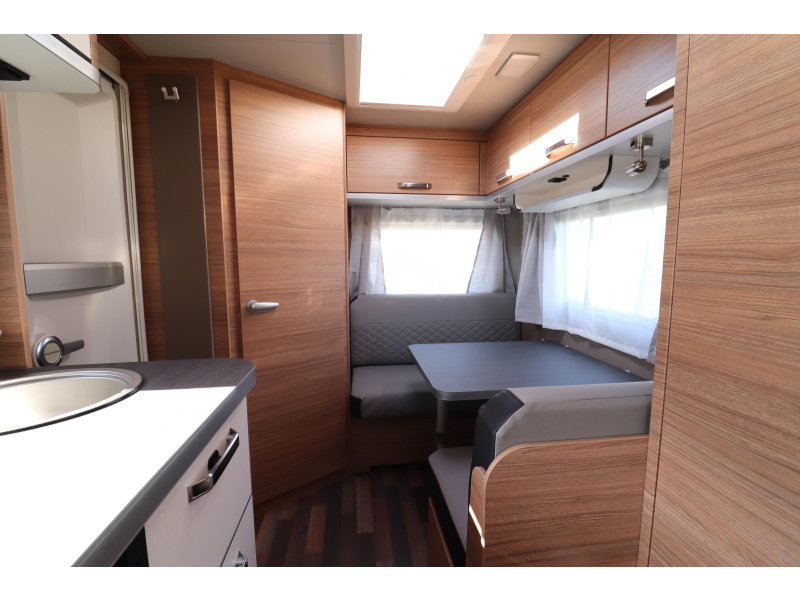 Weinsberg CaraOne Edition HOT 390 QD MEGA KORTING / 597  foto: 9