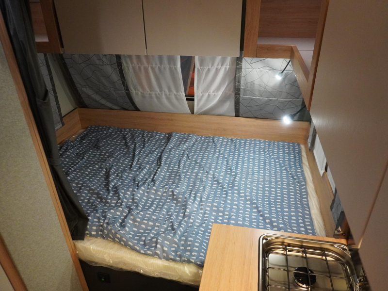 Knaus Sport 420 QD COMPACT EN GROTE KEUKEN !  foto: 10