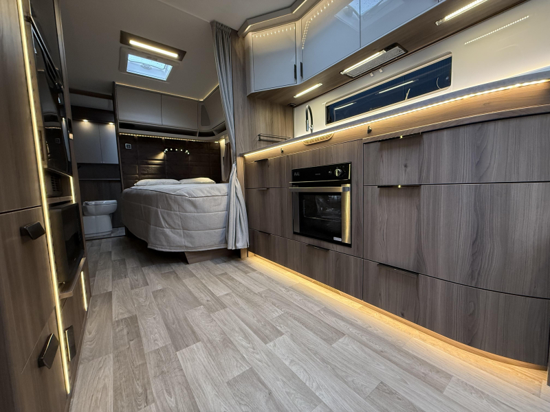 Kabe Imperial 740 TDL Model 2026 - E5 indeling  foto: 8