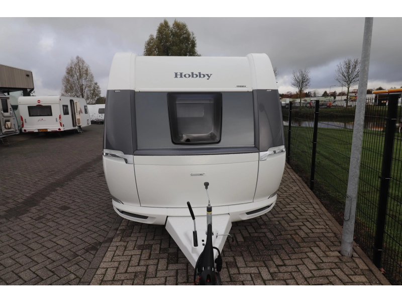 Hobby Excellent Edition 495 UL Opruiming showroom / 181 