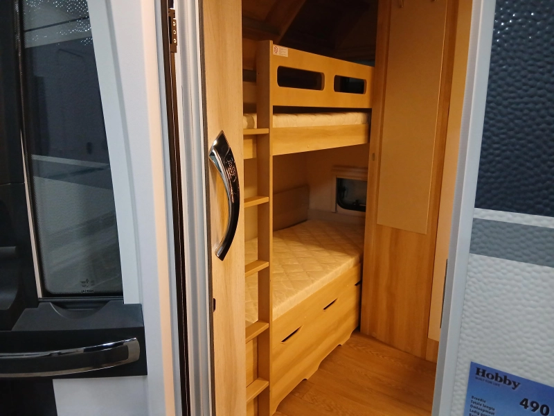 Hobby De Luxe 490 KMF  foto: 4