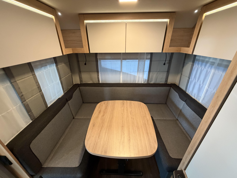 Knaus Sport 500 EU enkele bedden  foto: 6