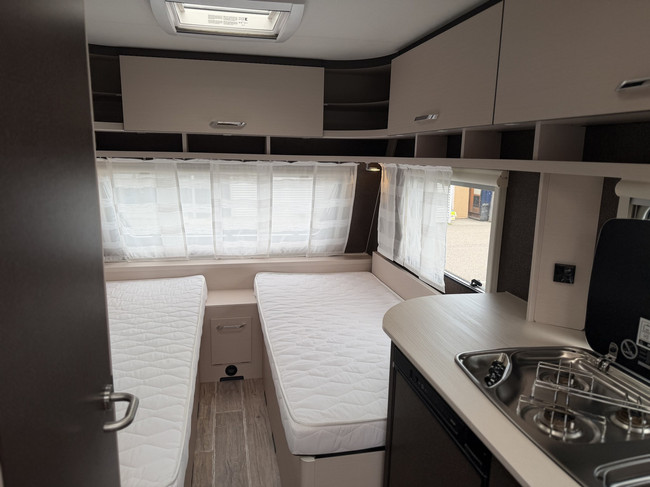 Dethleffs C-GO 475 EL foto: 15