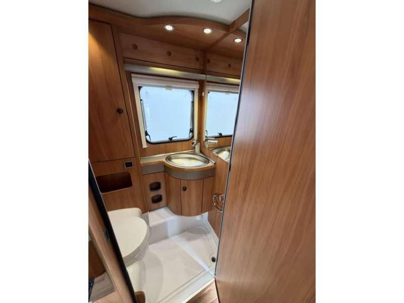 Eriba Nova 495 GL Mover Luifel Voortent  foto: 14