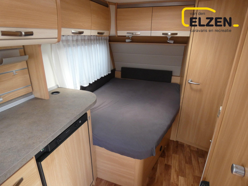 Knaus Sudwind Silver Selection 500 FU mover, luifel/ tent Unico  foto: 16