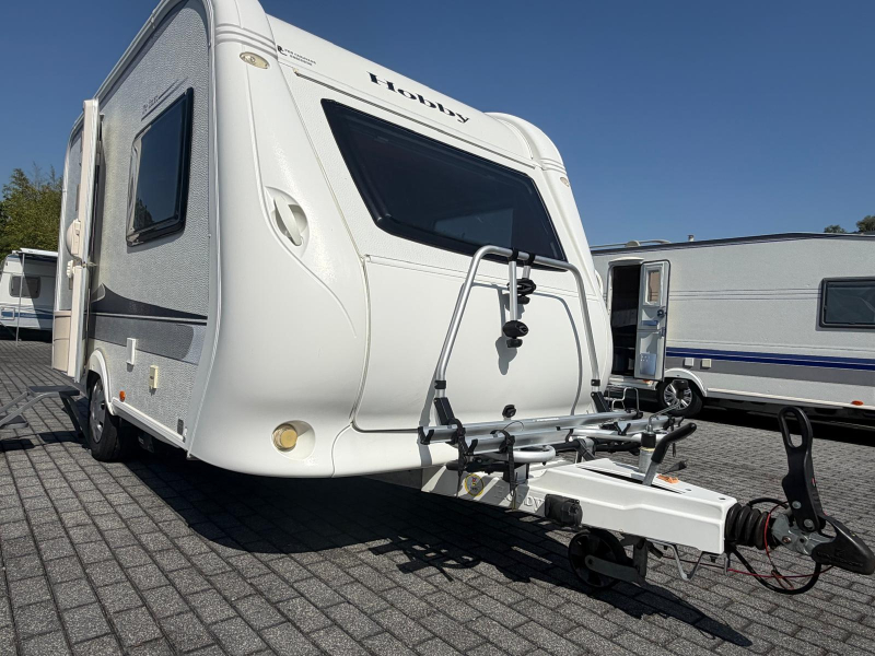 Hobby De Luxe 380 TB Met mover en luifel! 