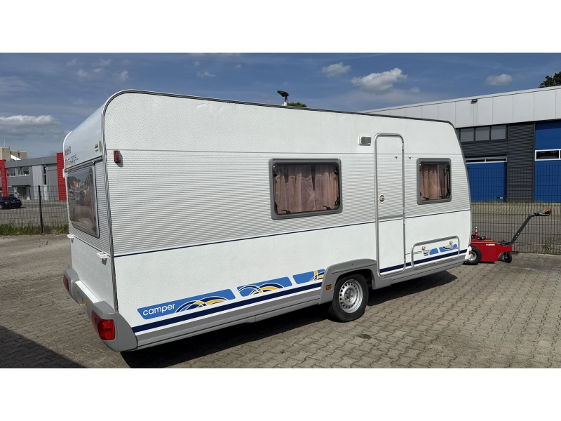 Dethleffs Camper 490 TK 2x zitgroep stapelbed  foto: 9