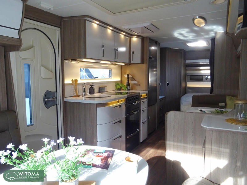 Kabe Royal 740 GXL Super compl. btw caravan 