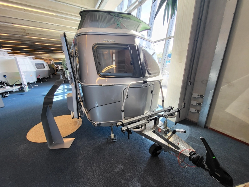 Eriba Touring Silver Editie 430 actiepakket 