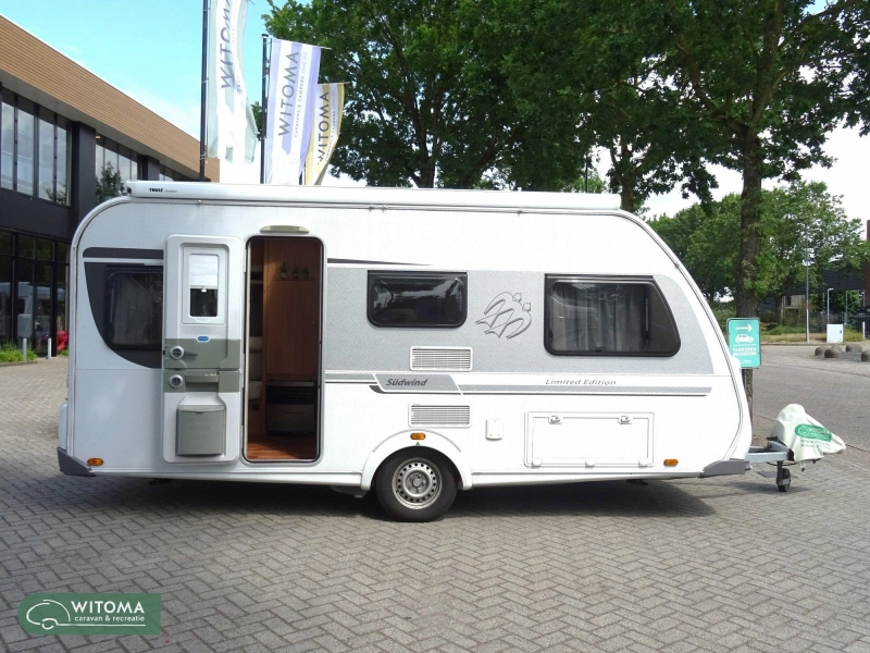 Knaus Sudwind Limited Edition 460 EU mover-Thule omnistor luif  foto: 20