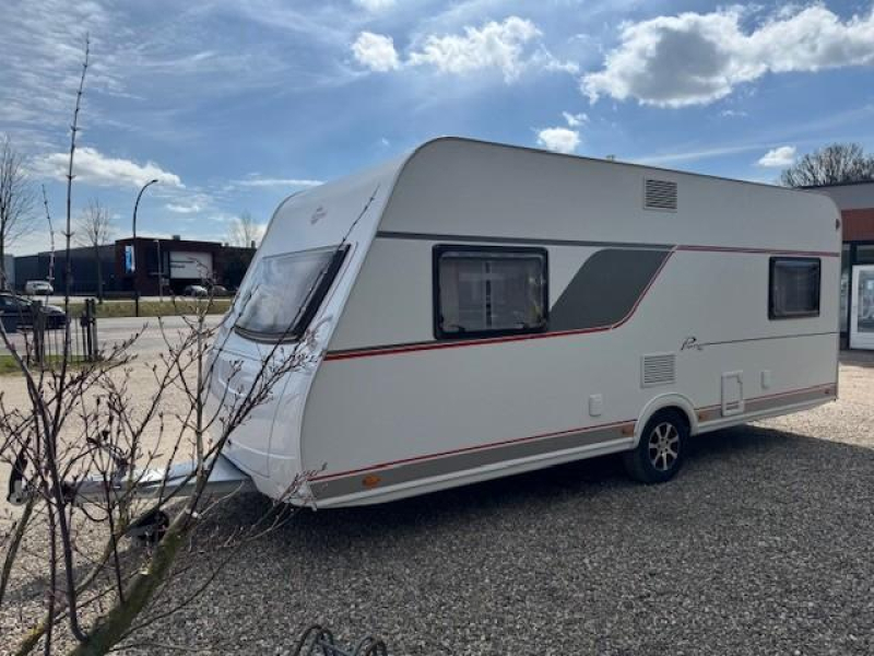 Bürstner Premio Plus 520 TL ruime gezins caravan 