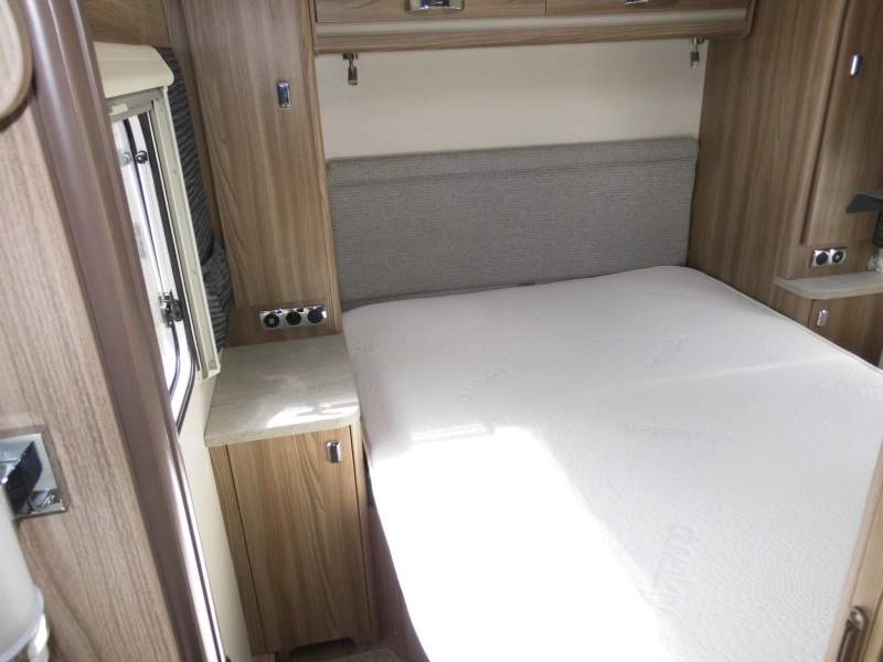 Sprite Cruzer 520 SR Mover, Airco en luifel  foto: 4