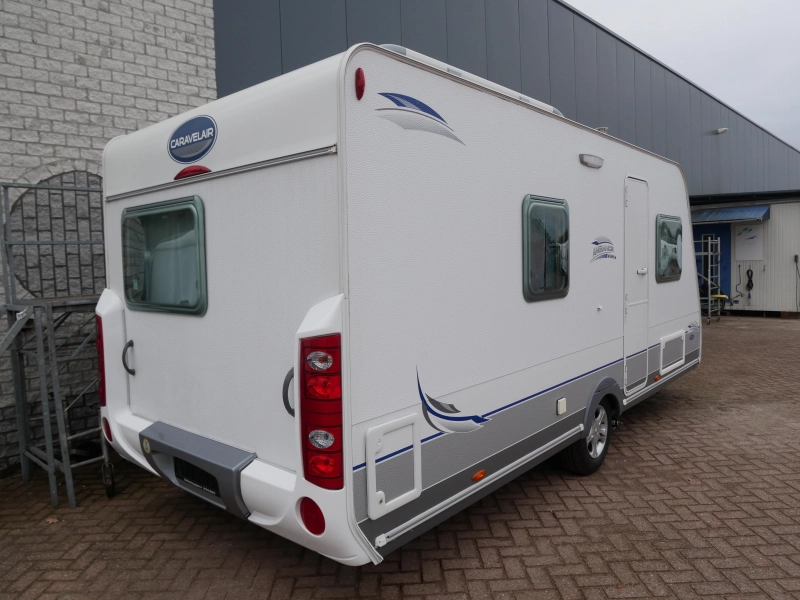 Caravelair Ambiance Style 475 mover, voortent 
