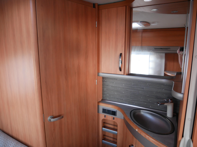 Eriba Nova GL 485 Compleet uitgerust  foto: 11