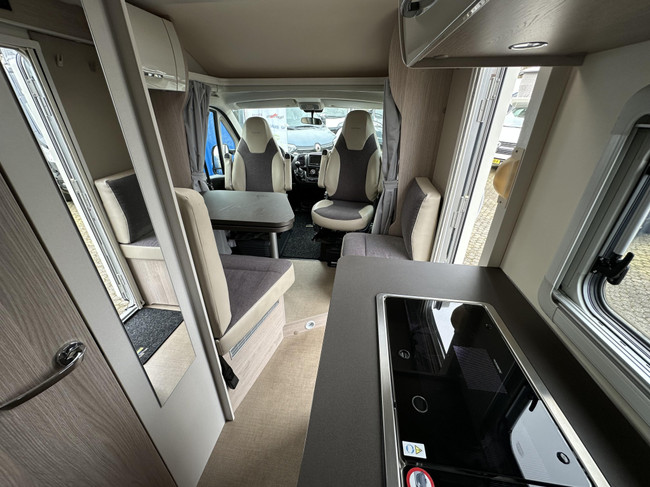 Bürstner Nexxo Van T 620 G ENKELE BEDDEN + COMPACT