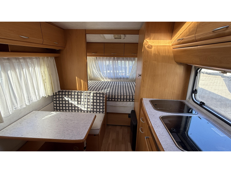 Wilk Stern 490 TKM stapelbed zit dwars bed 