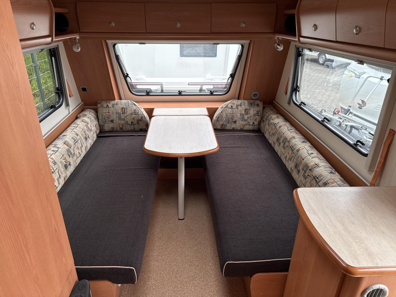 Avento Touristique Comfort 395 TLH Luifel/Airco/Mover 
