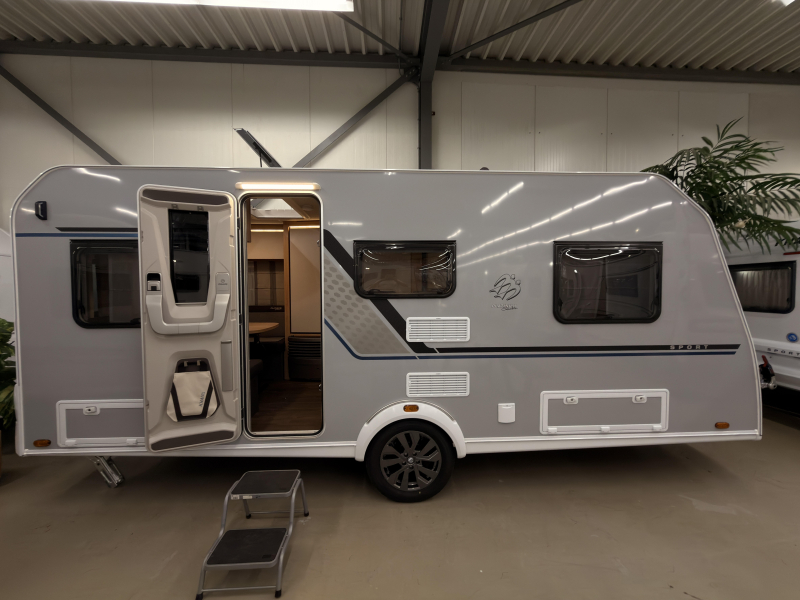 Knaus Sport Platinum 500 EU Platinum+vloer+1800KG  foto: 1