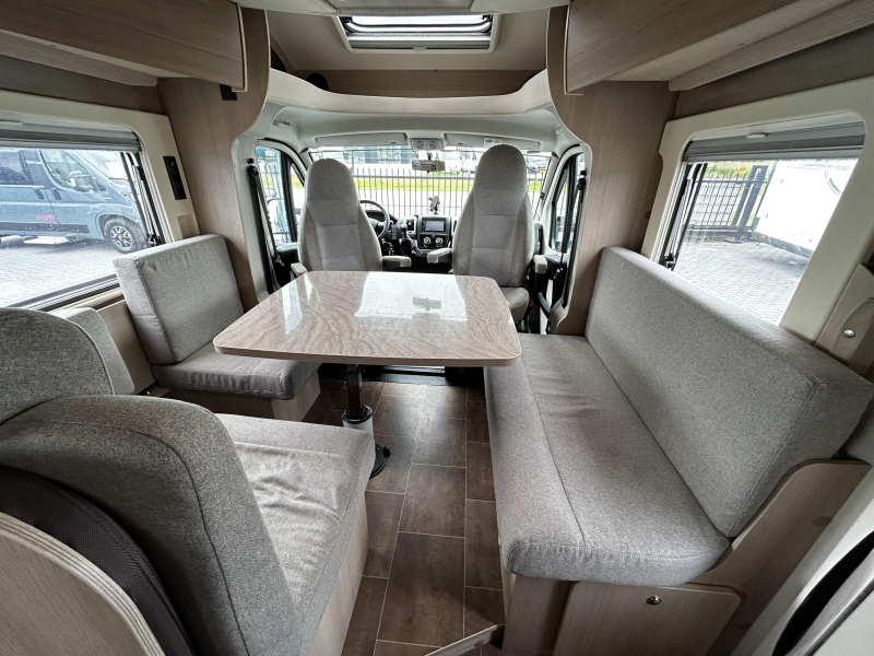 Bürstner Nexxo 580 T Hefbed/2015/5.8M/Euro-5  foto: 8