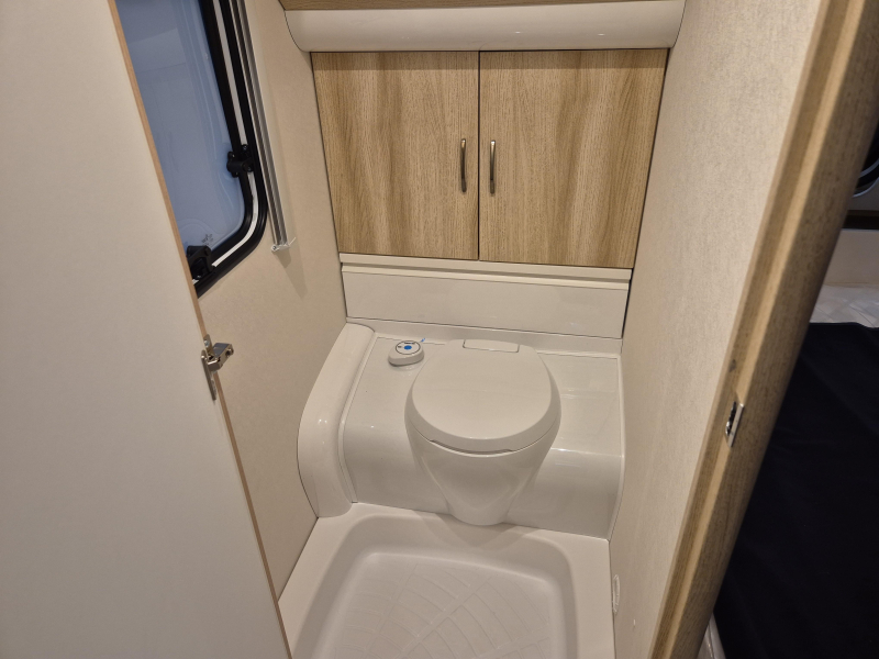 Hobby De Luxe 460 UFE  foto: 9