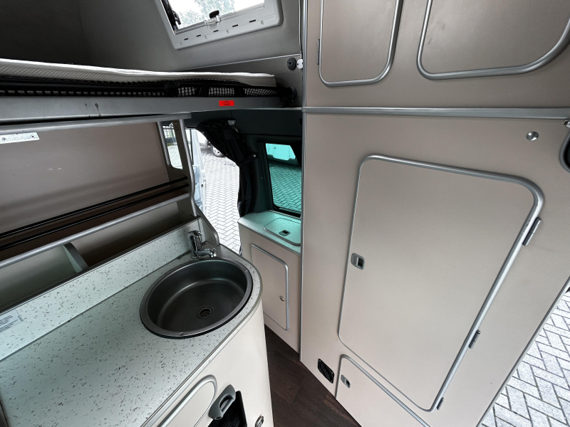 Westfalia Nugget Vastdak/140pk/Airco/5-m  foto: 7