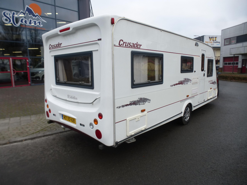 Elddis Crusader Solano 530 mover en voortent 