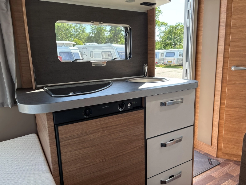 Weinsberg CaraOne Edition HOT 390 QD Mover  foto: 9