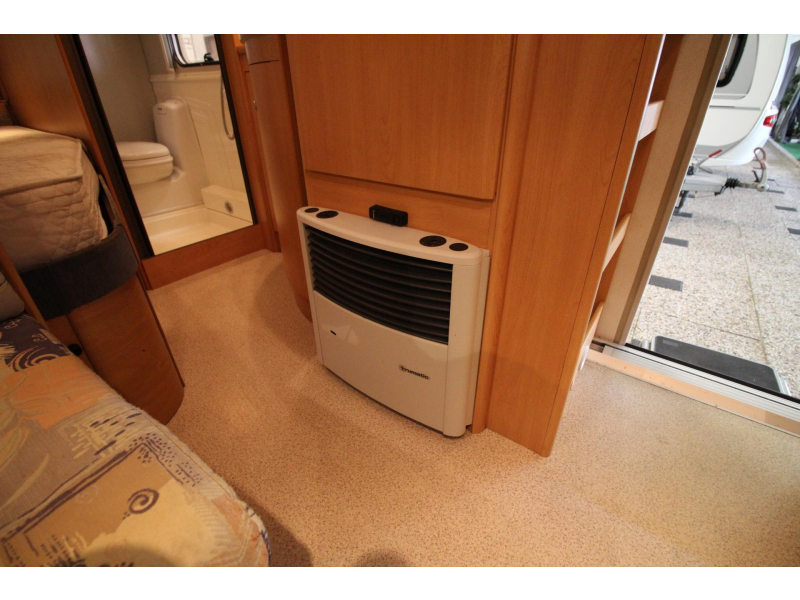 Knaus Sudwind 400 TS Mover, Voortent,  foto: 14