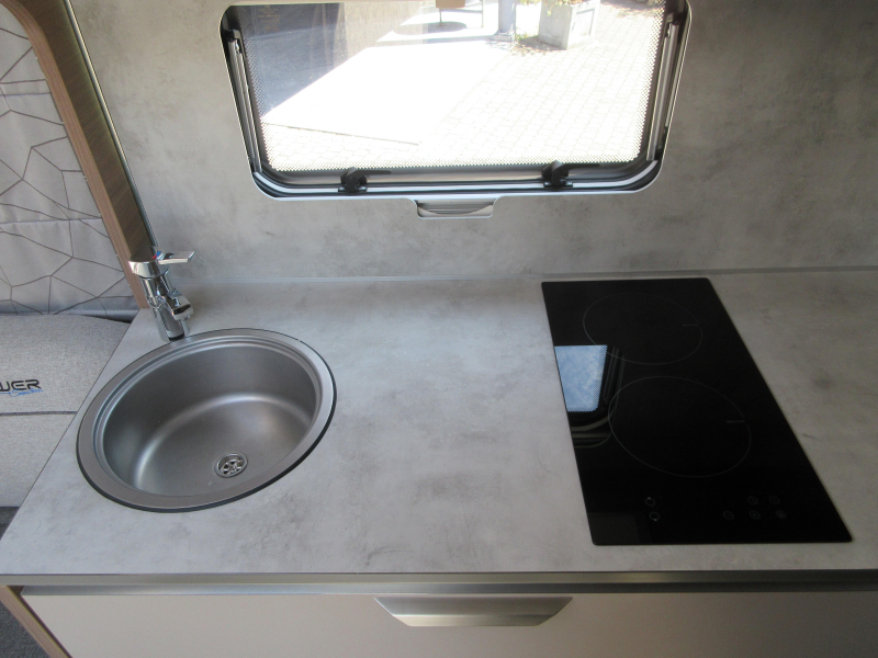 Knaus Sport E-Power Selection 500 FU ZEER COMPLEET EN FRANSBED  foto: 9