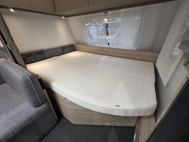 Adria Altea 552 PK Silver Edition 