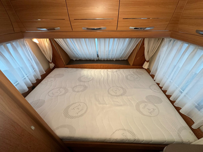 Hobby De Luxe 440 SF