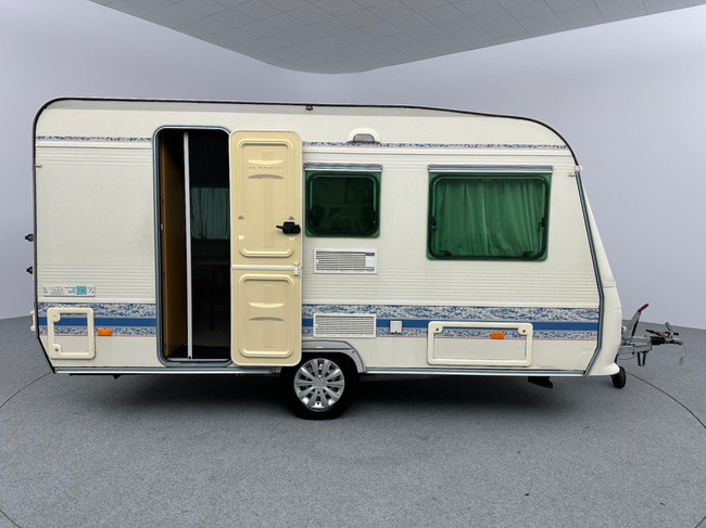 Adria Unica 390 PS foto: 10