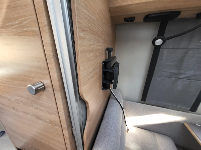 Knaus Sudwind Black Selection 540 FDK super ruim en compleet  foto: 10